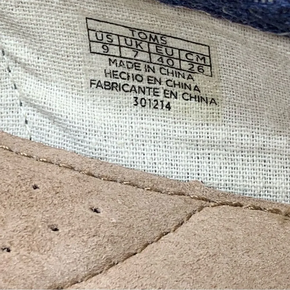 ‎TOMS~Women’s~Navy/Ivory Stripe Espadrille Canvas Flats~Size 9
